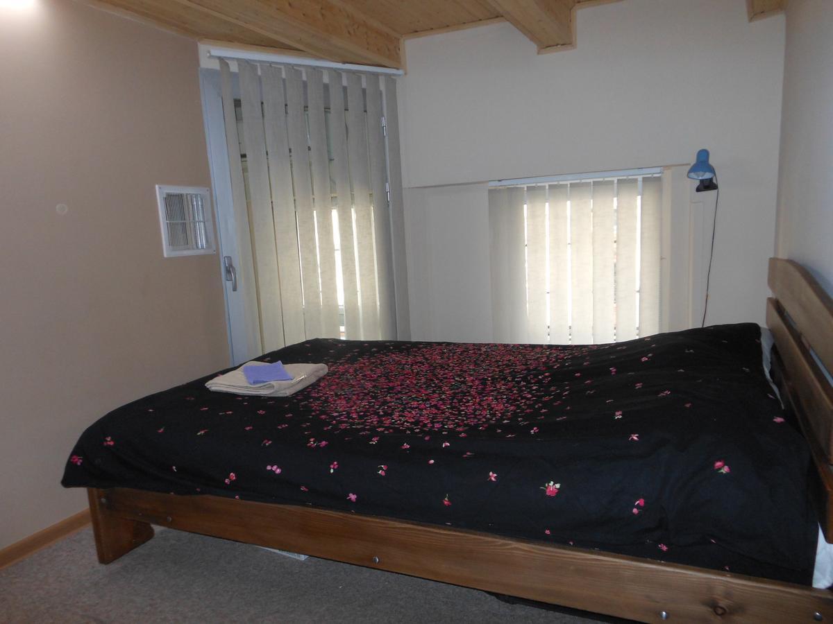 Guesthouse Rest Tbilisi ภายนอก รูปภาพ
