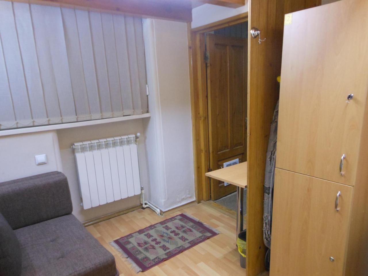 Guesthouse Rest Tbilisi ภายนอก รูปภาพ